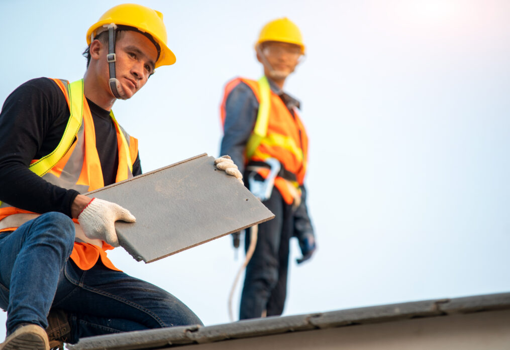 Roof Maintenance Plans to Minimize Safety Risks in High-Traffic Facilities